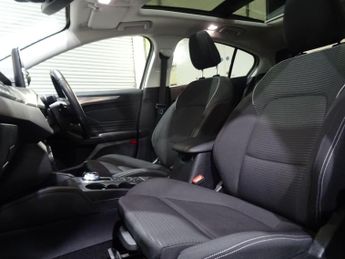 Ford Focus 1.5T EcoBoost Titanium Auto Euro 6 (s/s) 5dr