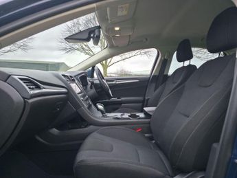 Ford Mondeo 2.0 TiVCT Titanium CVT Euro 6 (s/s) 4dr