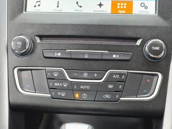 Ford Mondeo 2.0 TiVCT Titanium CVT Euro 6 (s/s) 4dr