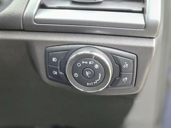 Ford Mondeo 2.0 TiVCT Titanium CVT Euro 6 (s/s) 4dr