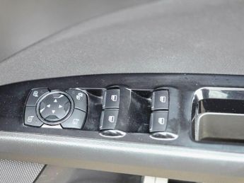 Ford Mondeo 2.0 TiVCT Titanium CVT Euro 6 (s/s) 4dr