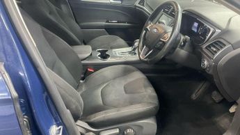 Ford Mondeo 2.0 TiVCT Titanium CVT Euro 6 (s/s) 4dr