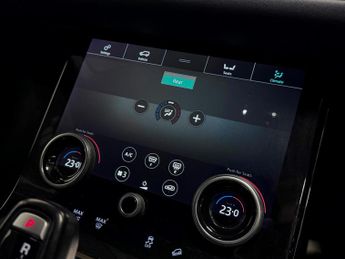 Land Rover Range Rover Evoque 1.5 P300e 12.2kWh R-Dynamic SE SUV 5dr Petrol Plug-in Hybrid Aut