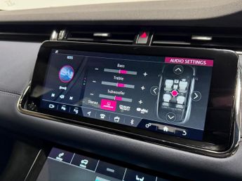 Land Rover Range Rover Evoque 1.5 P300e 12.2kWh R-Dynamic SE SUV 5dr Petrol Plug-in Hybrid Aut