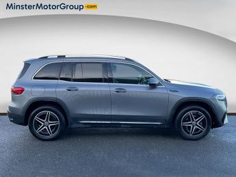 Mercedes-Benz Eqb 300 AMG LINE 4MATIC