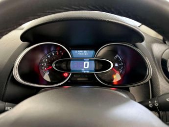 Renault Clio 0.9 TCe Iconic Hatchback 5dr Petrol Manual Euro 6 (s/s) (90 ps)