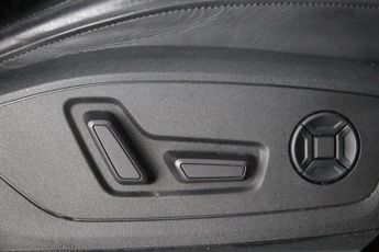 Audi e-tron 55 Technik Auto quattro 5dr 95kWh (11kW Charger)