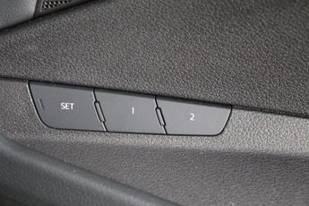Audi e-tron 55 Technik Auto quattro 5dr 95kWh (11kW Charger)