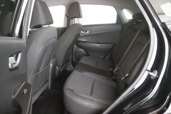 Hyundai KONA 39kWh Premium Auto 5dr (10.5kW Charger)
