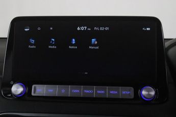 Hyundai KONA 39kWh Premium Auto 5dr (10.5kW Charger)