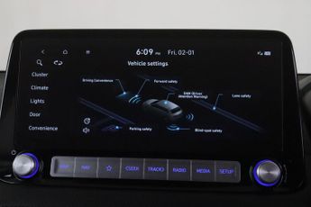 Hyundai KONA 39kWh Premium Auto 5dr (10.5kW Charger)
