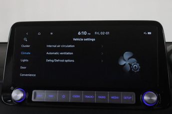 Hyundai KONA 39kWh Premium Auto 5dr (10.5kW Charger)