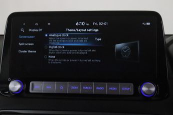 Hyundai KONA 39kWh Premium Auto 5dr (10.5kW Charger)