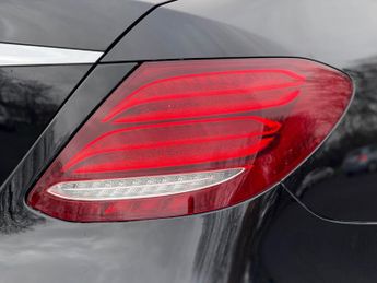 Mercedes-Benz E Class 2.0 E220d AMG Line G-Tronic+ Euro 6 (s/s) 4dr