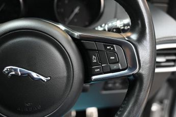 JAGUAR F-PACE 2.0 D180 R-Sport SUV 5dr Diesel Auto AWD Euro 6 (s/s) (180 ps) +