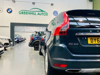 Volvo XC60 2.4 D5 SE Lux Nav Geartronic AWD Euro 5 5dr