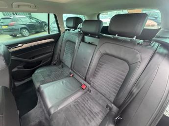 Volkswagen Passat 2.0 TDI BlueMotion Tech GT DSG Euro 6 (s/s) 5dr