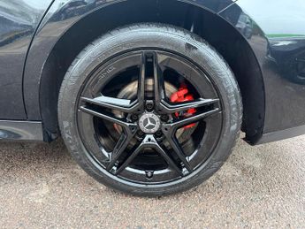 Mercedes-Benz CLA 2.0 CLA220d AMG Line (Premium 2) Coupe 8G-DCT Euro 6 (s/s) 4dr