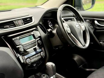 Nissan Qashqai 1.2 DIG-T Acenta XTRON 2WD Euro 6 (s/s) 5dr