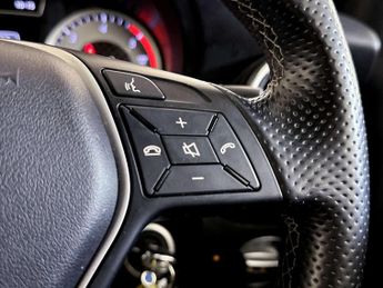 Mercedes-Benz A Class 1.8 A200 CDI Sport Hatchback 5dr Diesel 7G-DCT Euro 5 (s/s) (136