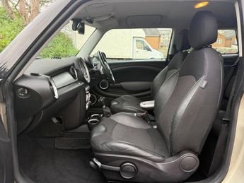 MINI Hatch 1.6 Cooper Steptronic Euro 4 3dr