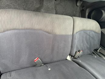 Honda Jazz 1.4 i-VTEC ES Hatchback 5dr Petrol CVT Euro 5 (99 ps)