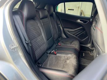 Mercedes-Benz GLA 2.1 GLA200d AMG Line (Premium) 7G-DCT Euro 6 (s/s) 5dr