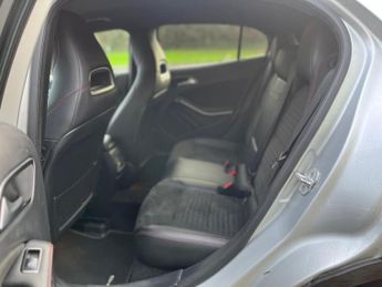 Mercedes-Benz GLA 2.1 GLA200d AMG Line (Premium) 7G-DCT Euro 6 (s/s) 5dr