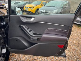 Ford Fiesta 1.0T EcoBoost Vignale Auto Euro 6 (s/s) 5dr