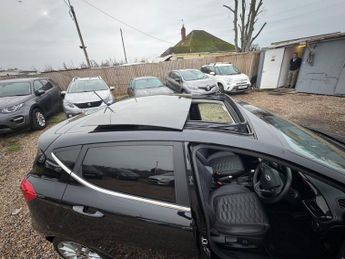 Ford Fiesta 1.0T EcoBoost Vignale Auto Euro 6 (s/s) 5dr