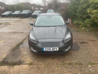 Ford Focus 1.0T EcoBoost Titanium Auto Euro 6 (s/s) 5dr