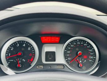 Renault Clio 1.2 I-Music Euro 5 3dr