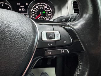 Volkswagen Golf 1.6 TDI BlueMotion Tech Match DSG Euro 5 (s/s) 5dr