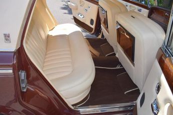 Rolls-Royce Silver Wraith 6.8 II 4dr