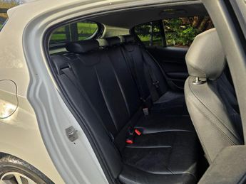 BMW 1 Series 2.0 120d Sport Auto Euro 6 (s/s) 5dr