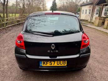 Renault Clio 1.2 TCe 16v Dynamique 3dr