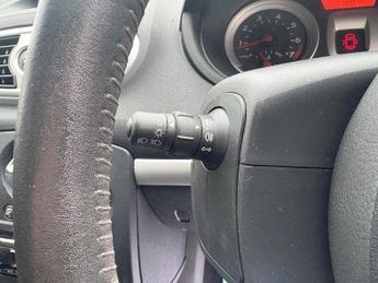 Renault Clio 1.2 TCe 16v Dynamique 3dr