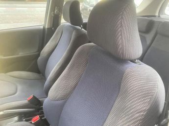 Honda Jazz 1.4 i-VTEC ES CVT Euro 5 5dr