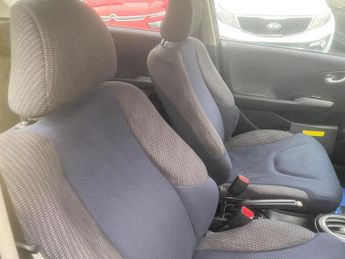Honda Jazz 1.4 i-VTEC ES CVT Euro 5 5dr