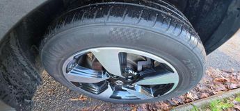 Nissan Qashqai 1.2 DIG-T n-tec+ XTRON 2WD Euro 5 (s/s) 5dr