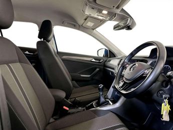 Volkswagen T-Roc 1.0 TSI GPF SE SUV 5dr Petrol Manual Euro 6 (s/s) (115 ps)