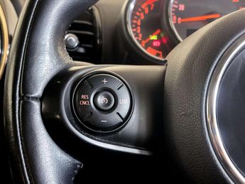 MINI Clubman 1.5 Cooper Estate 6dr Petrol Manual Euro 6 (s/s) (136 ps)