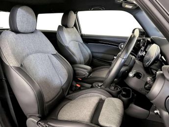 MINI Electric Hatch Cooper SE 32.6kWh Level 2 Hatchback 3dr Electric Auto (184 ps)