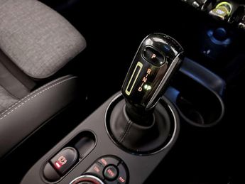 MINI Electric Hatch Cooper SE 32.6kWh Level 2 Hatchback 3dr Electric Auto (184 ps)