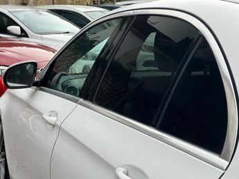 Mercedes-Benz E Class 2.0 E220d AMG Line G-Tronic+ Euro 6 (s/s) 4dr