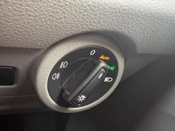 Volkswagen Transporter 2.0 TDI T32 Highline Kombi DSG FWD SWB Euro 6 (s/s) 5dr