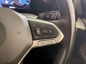 Volkswagen Golf 2.0 TDI Life Hatchback 5dr Diesel Manual Euro 6 (s/s) (115 ps)