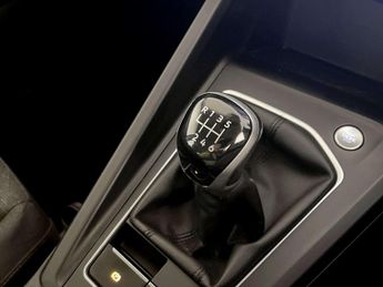 Volkswagen Golf 2.0 TDI Life Hatchback 5dr Diesel Manual Euro 6 (s/s) (115 ps)