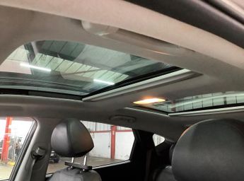 Hyundai ix35 2.0 CRDi Premium Auto 4WD Euro 5 5dr