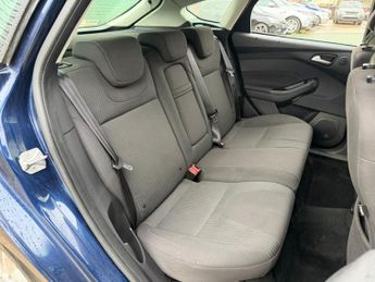 Ford Focus 1.6T EcoBoost Titanium Euro 5 (s/s) 5dr